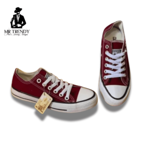 Maroon Converse all-stars