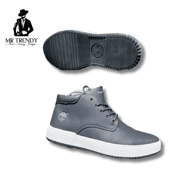 Timberland Grey Boots for Men - Image 2