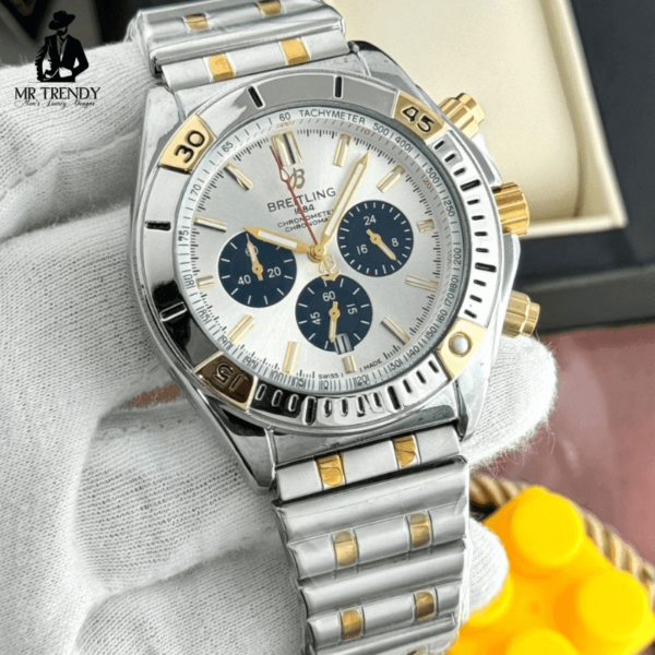 Legendary Breitling Navitimer Chronograph Watch - Image 2