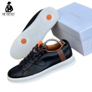 Black Leather Casual Sneakers