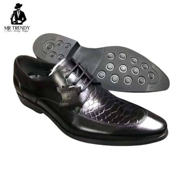 The Tasselless Loafer For Men